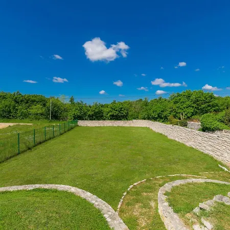 Dora By Interhome Casa vacanze *