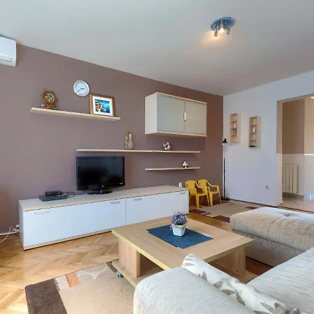 Dora By Interhome Modrušani